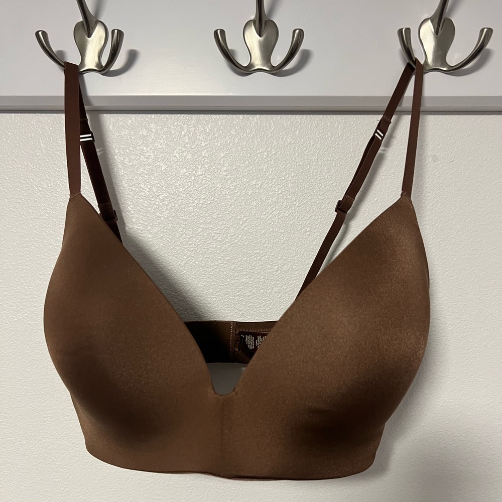 Skims Wireless Everyday Bra chocolate brown